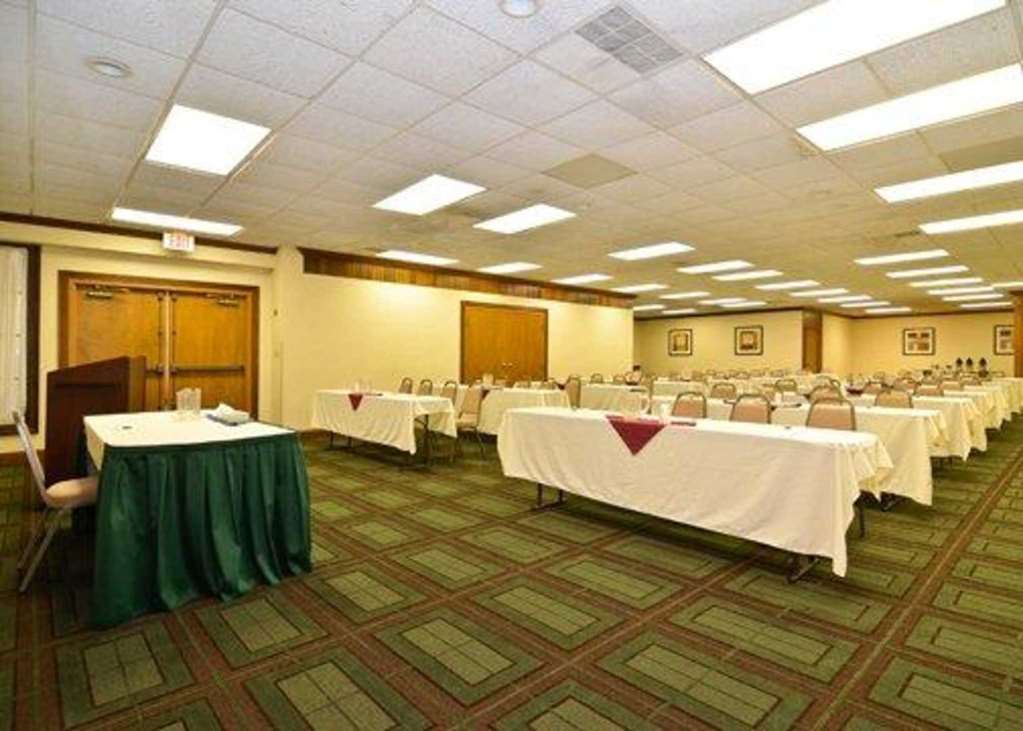 Quality Inn & Conference Center Akron Exteriör bild